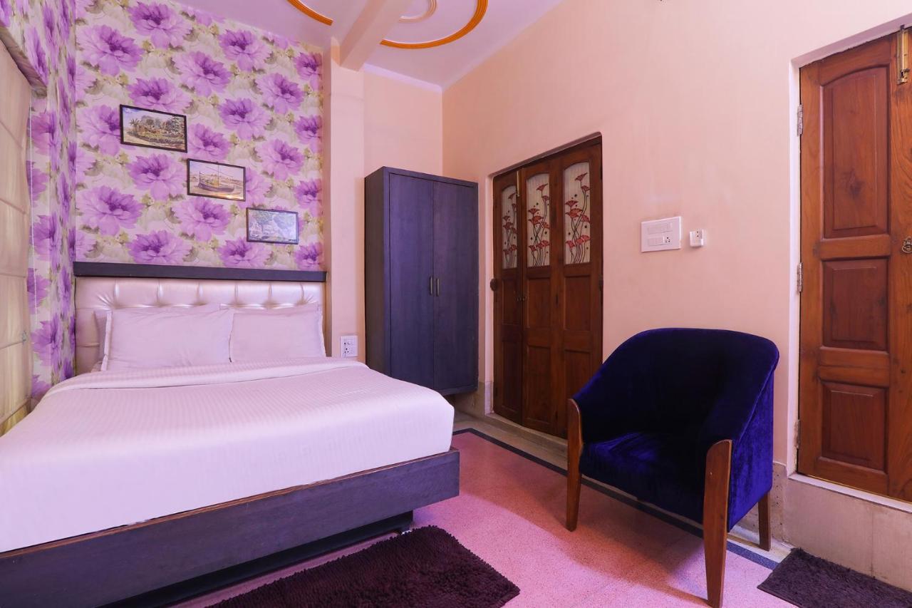 ורנאסי Fabhotel East View מראה חיצוני תמונה